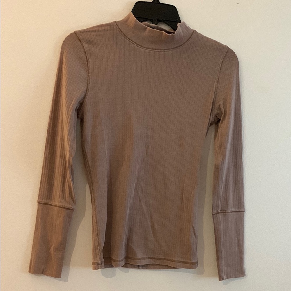 Only Taupe Long Sleeve Women's Top - Preloved